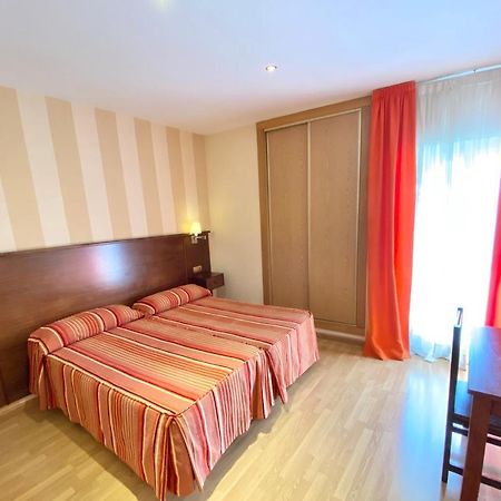 Hotel Fernando IV Мартос Экстерьер фото