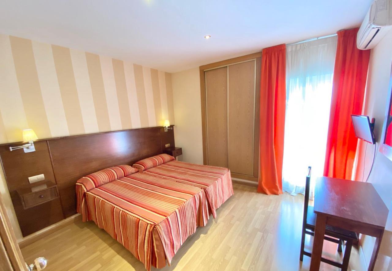 Hotel Fernando IV Мартос Экстерьер фото